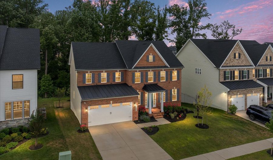 15628 TWIN RIVER Cir, Bowie, MD 20716 - 5 Beds, 5 Bath
