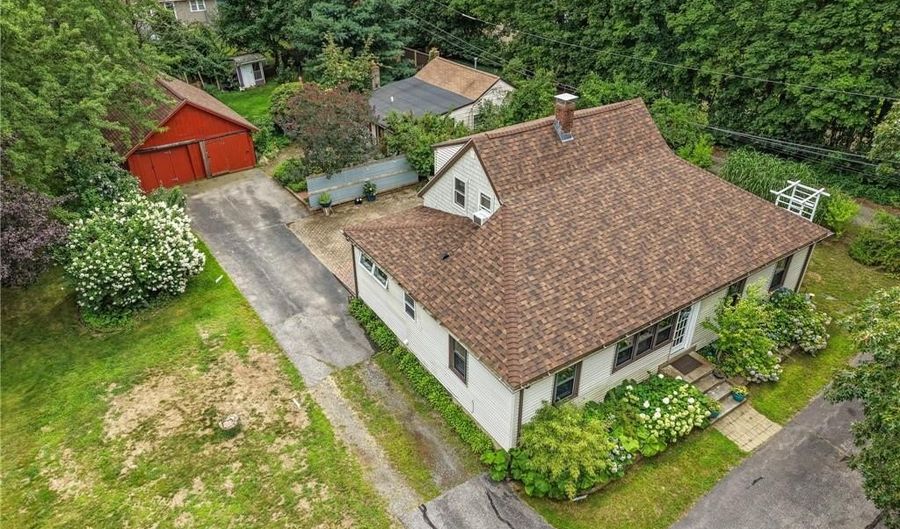 158 Ten Rod Rd, Exeter, RI 02822 - 4 Beds, 3 Bath