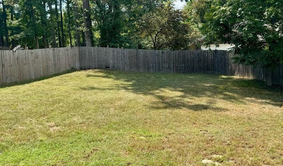 307 S Shady Ln, Benton, AR 72015 - 4 Beds, 2 Bath