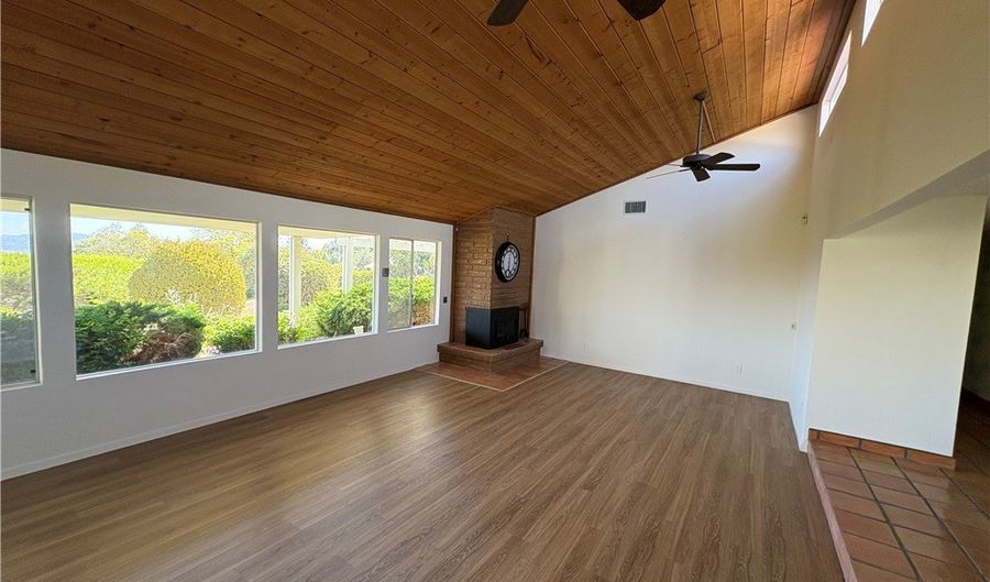 1905 Vista Del Norte, Fallbrook, CA 92028 - 3 Beds, 2 Bath