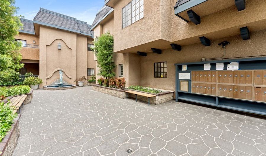618 Fairview Ave 230, Arcadia, CA 91007 - 2 Beds, 2 Bath