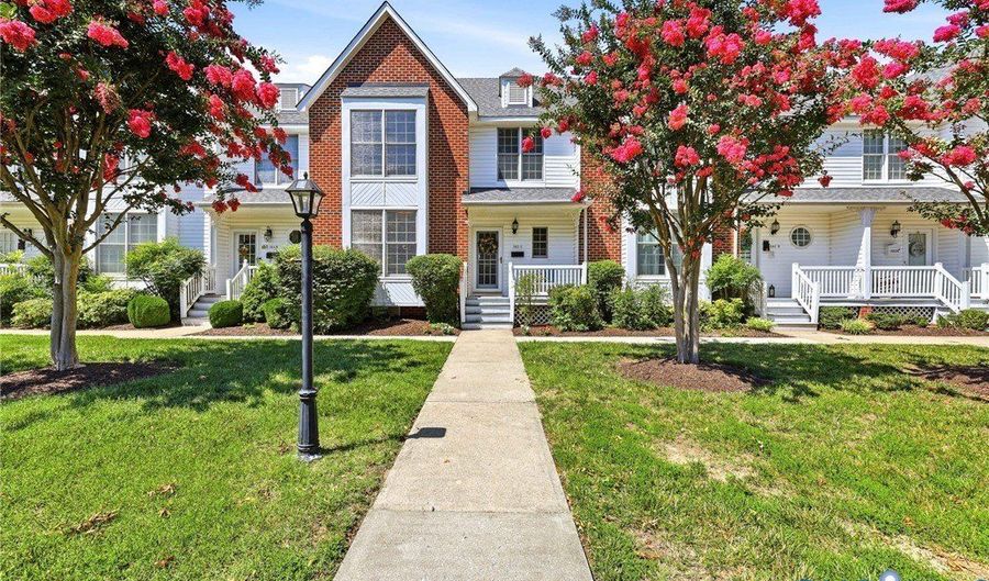 302 Myrtle St Unit C, Ashland, VA 23005 - 3 Beds, 3 Bath