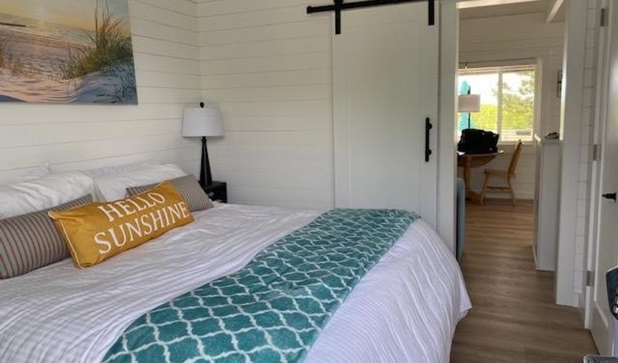 2178 Montauk 20, Amagansett, NY 11930 - 1 Beds, 1 Bath