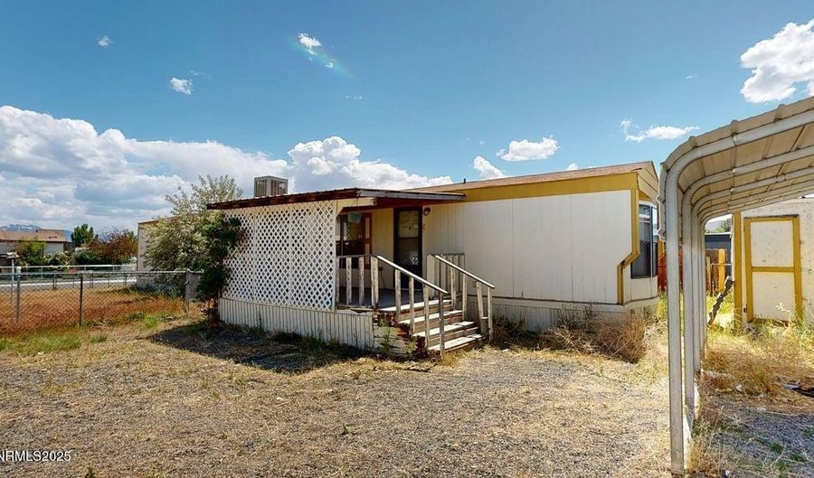 107 17th St, Battle Mountain, NV 89820 - 2 Beds, 2 Bath