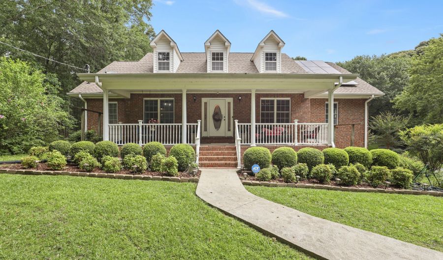744 Cherokee Rdg, Canon, GA 30520 - 5 Beds, 4 Bath