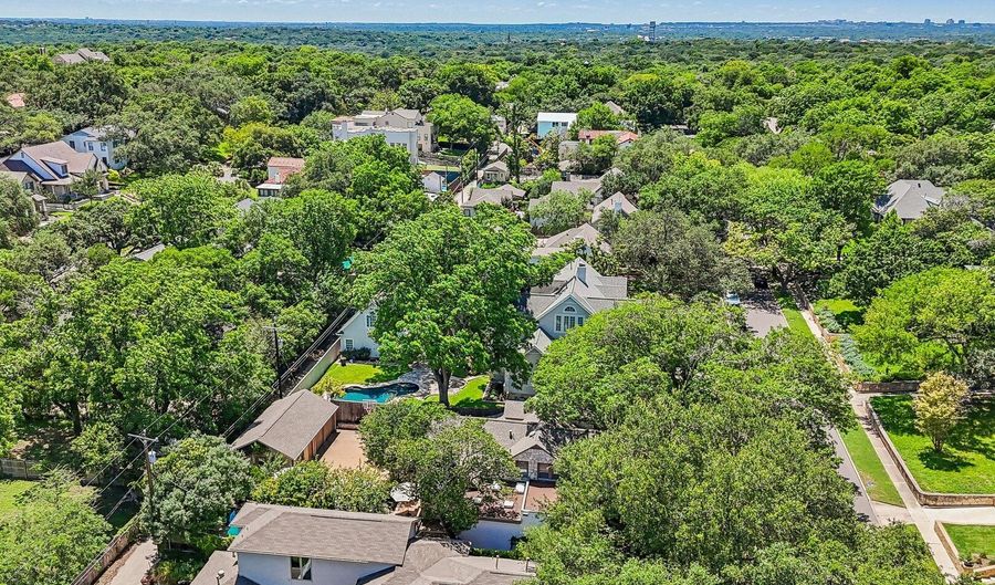 248 ROSEMARY Ave, Alamo Heights, TX 78209 - 4 Beds, 3 Bath