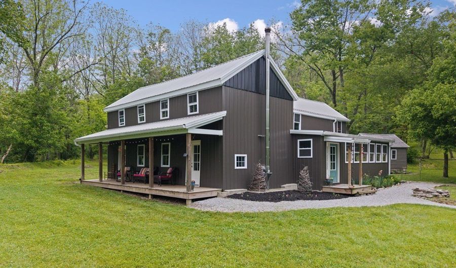925 Lockmier Rd, Augusta, KY 41002 - 3 Beds, 1 Bath