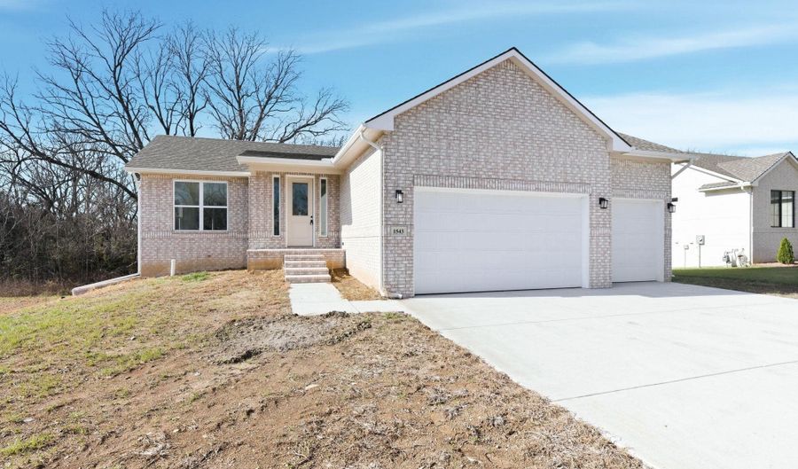 1543 S Meadowhaven St, Andover, KS 67002 - 4 Beds, 3 Bath