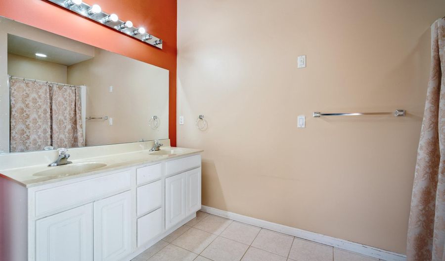 451 DAMSON Ave, Absecon, NJ 08205 - 4 Beds, 3 Bath