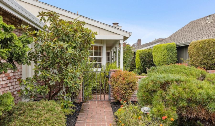 245 Inverness Ct, Alameda, CA 94502 - 3 Beds, 2 Bath