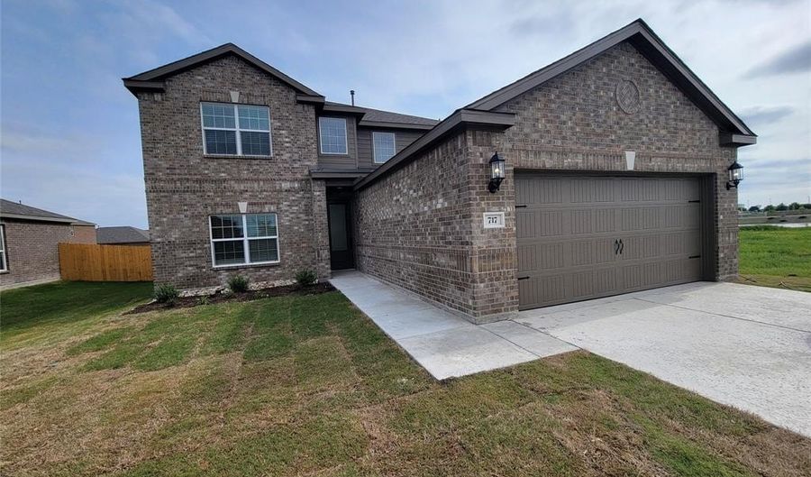 717 Emerson Dr, Anna, TX 75409 - 4 Beds, 3 Bath