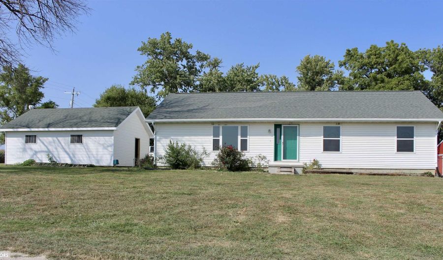 64505 Dunbar Rd, Atlantic, IA 50022 - 3 Beds, 2 Bath