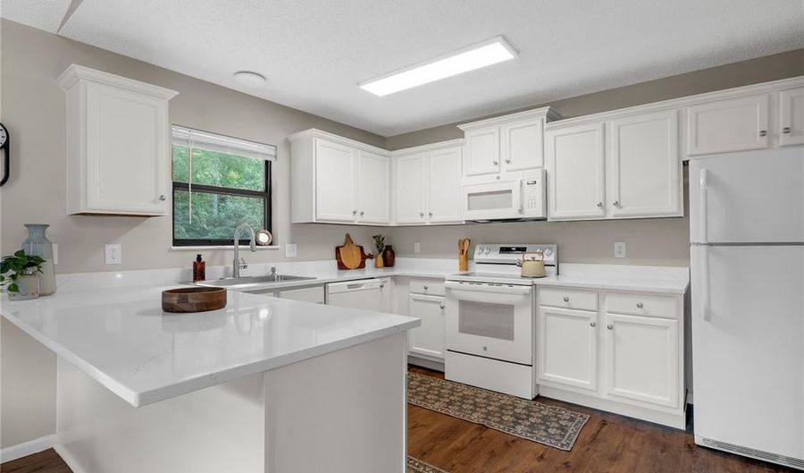 4253 Lorien Trl, Arnold, MO 63010 - 3 Beds, 2 Bath