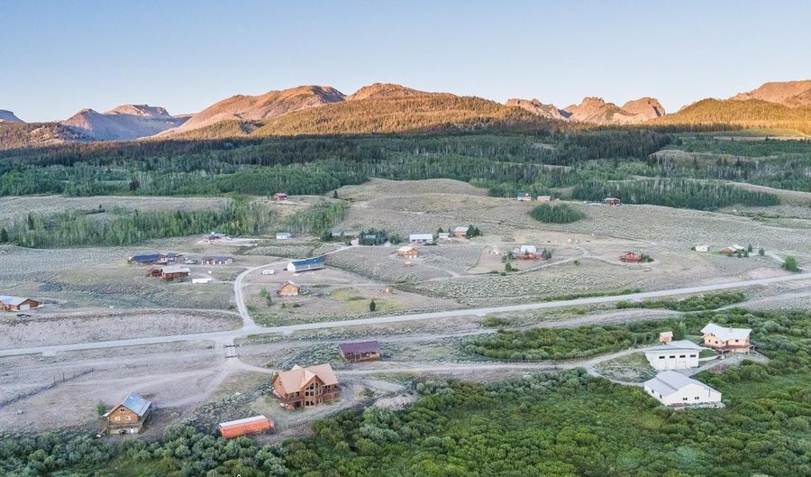 6 CATTLE DRIVE Ln, Cora, WY 82925 - 6 Beds, 3 Bath