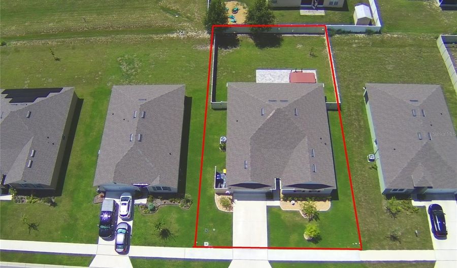 803 AUBURN GROVE Ct, Auburndale, FL 33823 - 4 Beds, 2 Bath
