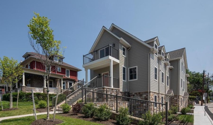 25 N RIDGE Ave A, Ambler, PA 19002 - 3 Beds, 3 Bath