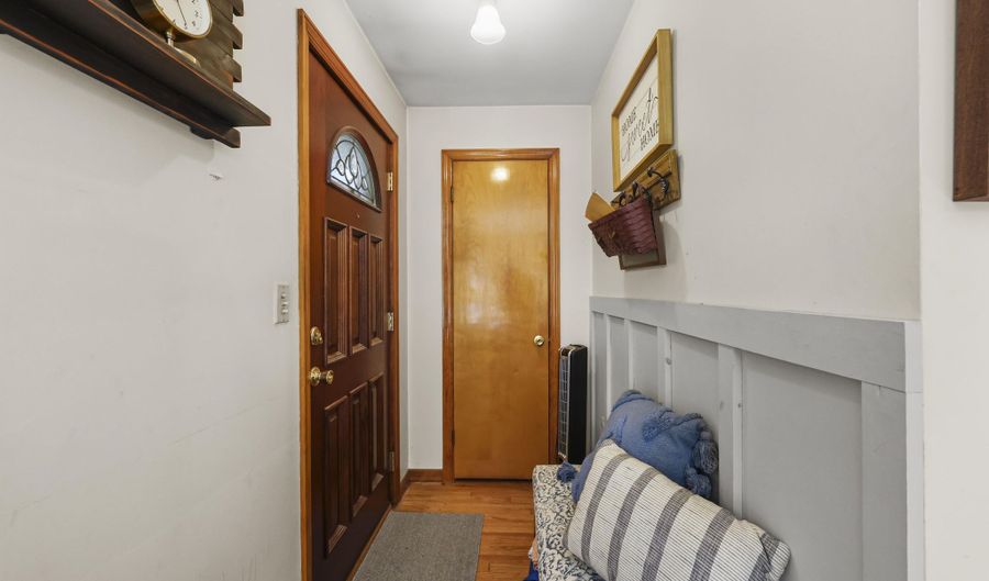 60 Willow St, Adams, MA 01220 - 3 Beds, 2 Bath
