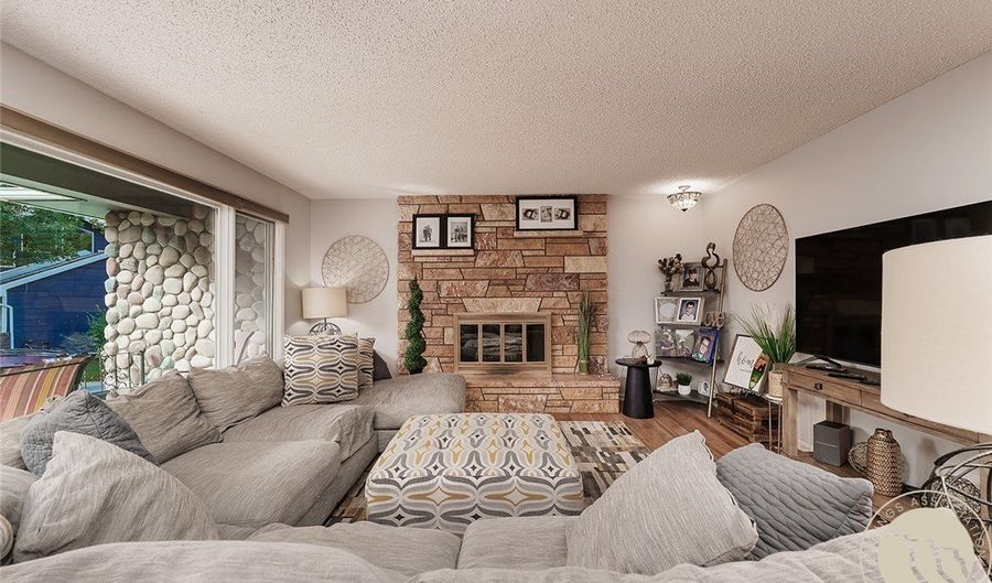 2417 Arvin Ln, Billings, MT 59102 - 4 Beds, 3 Bath