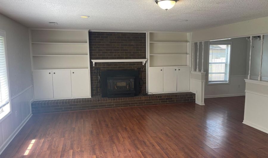 2373 W MONICA, Bartlett, TN 38134 - 3 Beds, 3 Bath