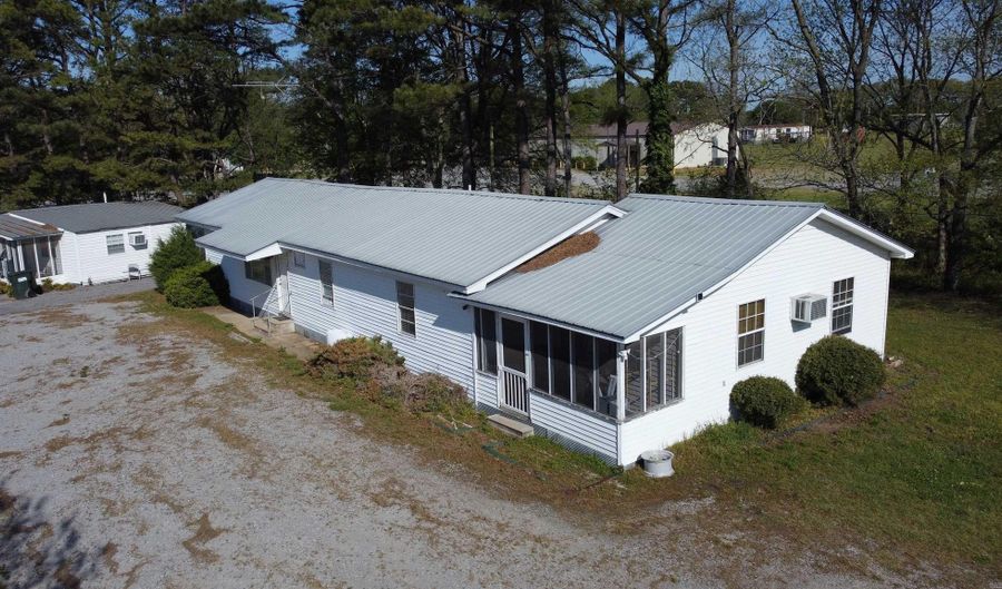 405 Amagon St, Amagon, AR 72005 - 4 Beds, 2 Bath