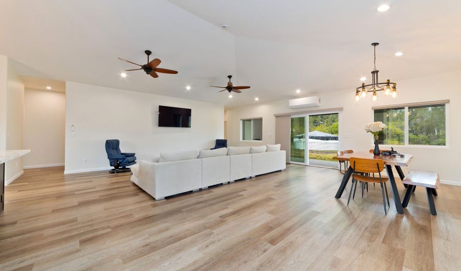 16-470 ORCHIDLAND Dr, Keaau, HI 96749 - 3 Beds, 3 Bath