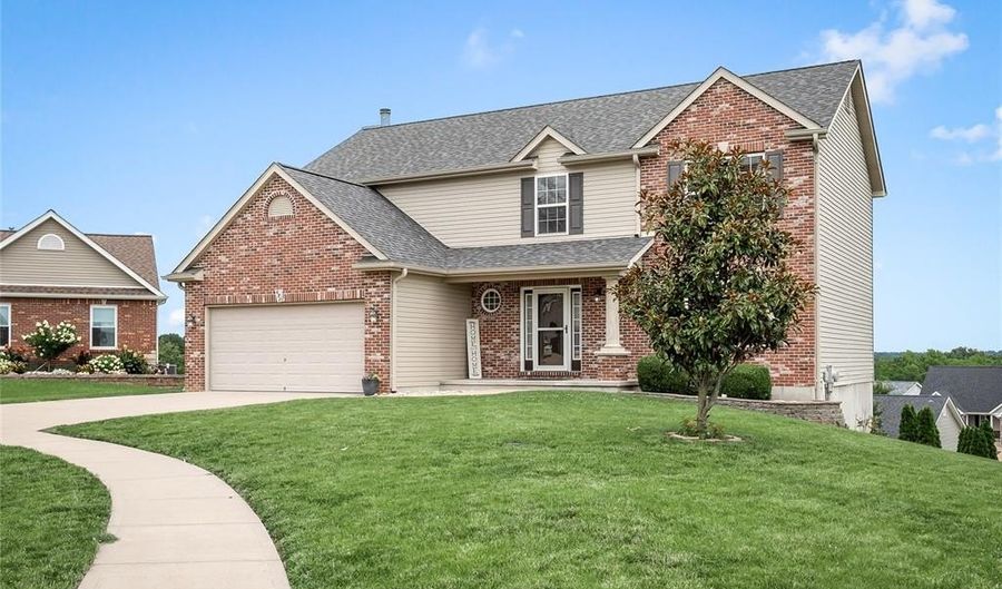 672 Berrywine Ln, Arnold, MO 63010 - 5 Beds, 4 Bath