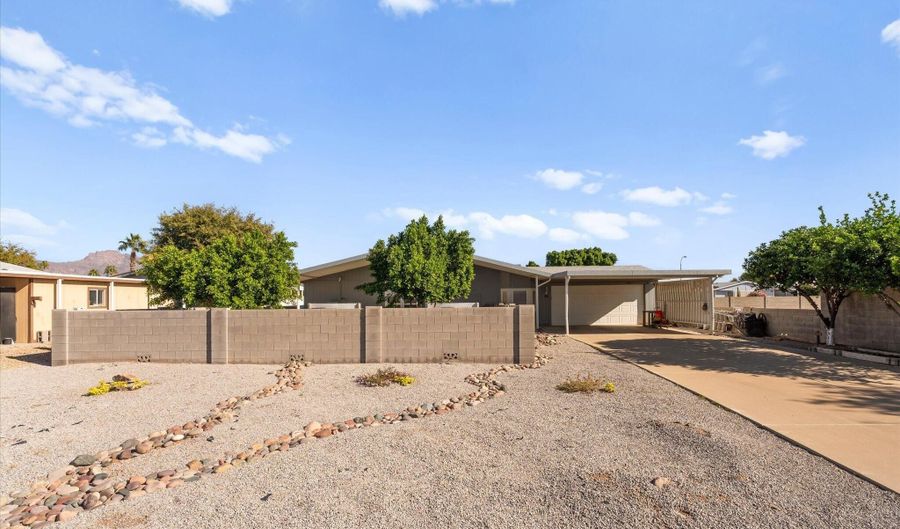 3700 S Tomahawk Rd -- Unit 26 & 27 26 & 27, Apache Junction, AZ 85119 - 3 Beds, 2 Bath