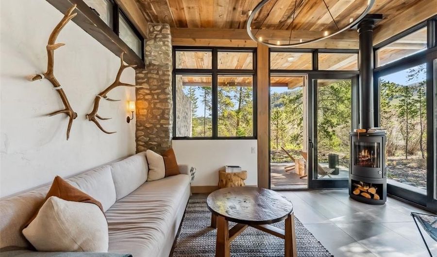 2383 TIGER Rd, Breckenridge, CO 80424 - 2 Beds, 2 Bath