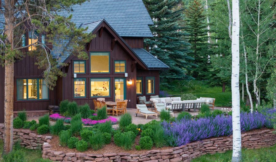 47 Woodviolet, Avon, CO 81620 - 5 Beds, 6 Bath