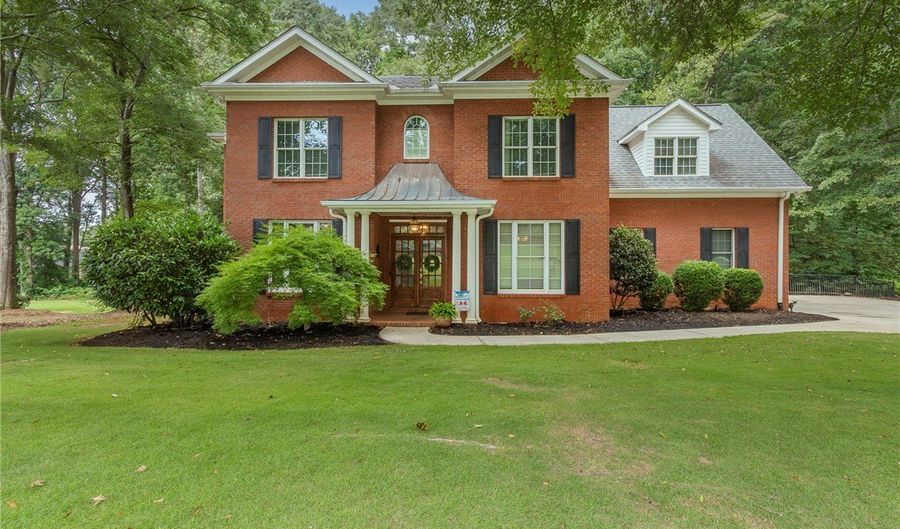 306 Oakmont Dr, Anderson, SC 29621 - 4 Beds, 4 Bath