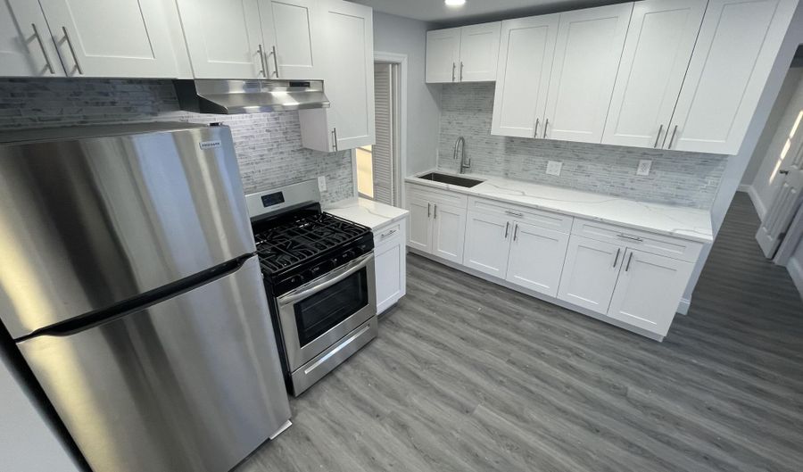 1257 Washington Ave, Asbury Park, NJ 07712 - 6 Beds, 2 Bath