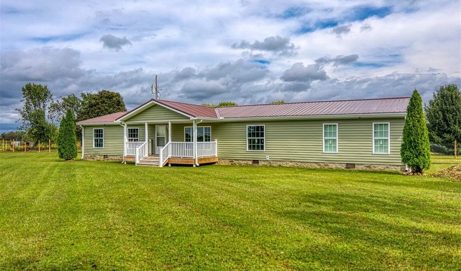 1834 Oak Grove Church Rd, Adolphus, KY 42120 - 4 Beds, 3 Bath