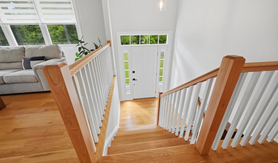 3 Bayberry Dr, Brookfield, CT 06804 - 4 Beds, 3 Bath