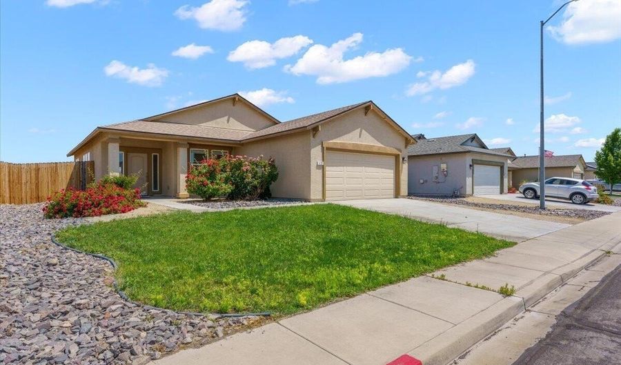 172 Walnut Dr, Fernley, NV 89408 - 4 Beds, 2 Bath