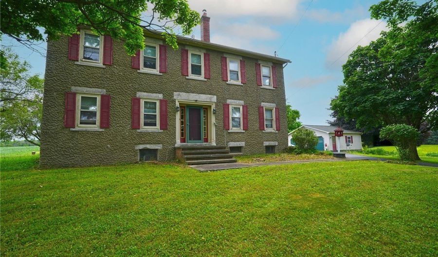 11143 Chaddock Rd, Alexander, NY 14005 - 4 Beds, 3 Bath