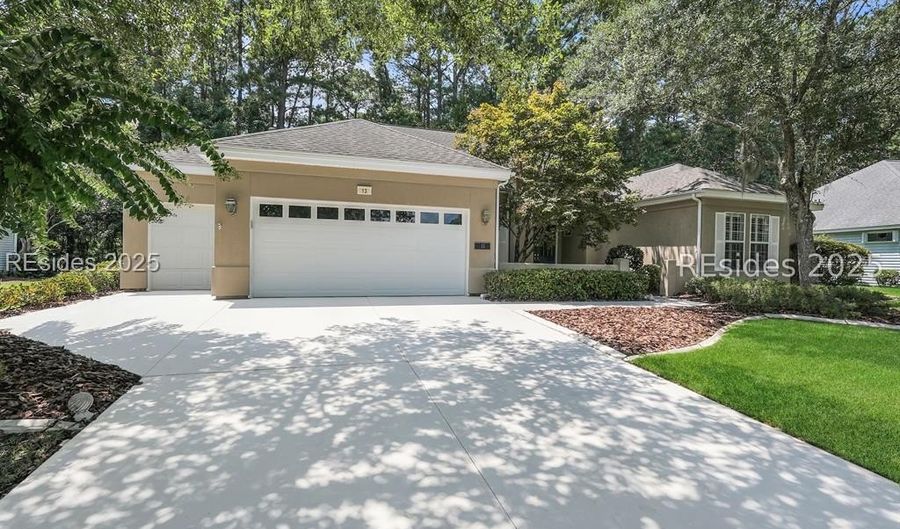13 Preacher Ct, Bluffton, SC 29909 - 2 Beds, 3 Bath