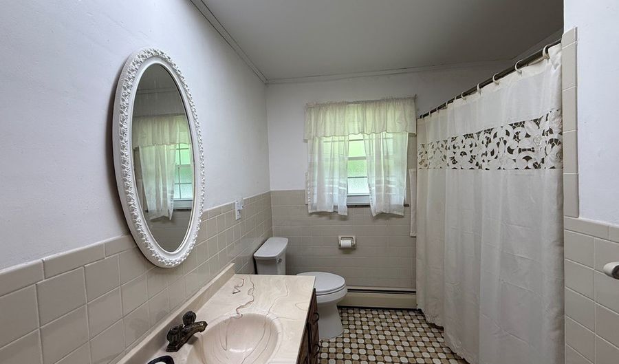 1204 SULLIVAN Rd, Beaver, WV 25813 - 3 Beds, 2 Bath