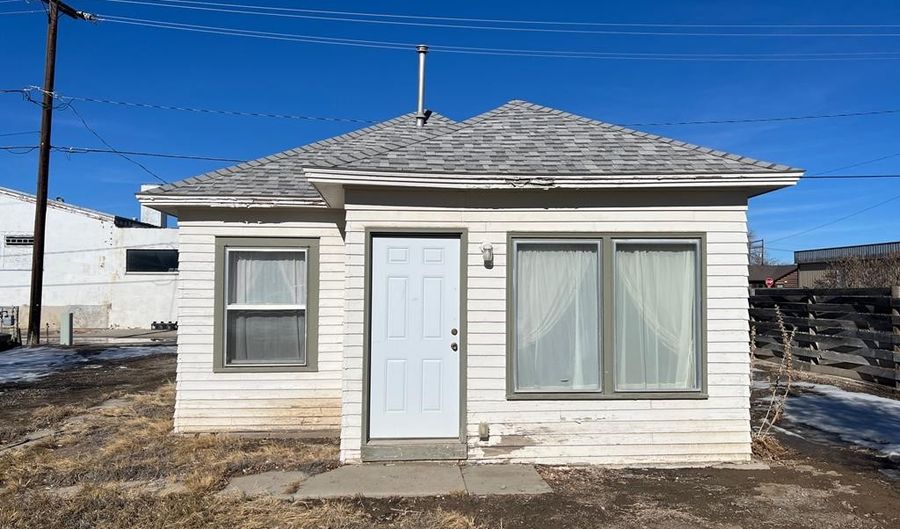 519 Culbertson Ave, Worland, WY 82401 - 1 Beds, 1 Bath