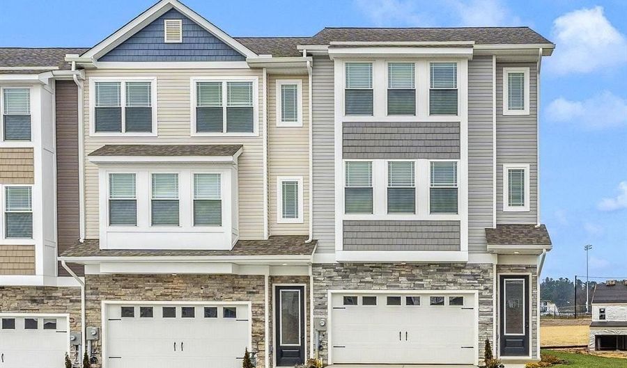 523 ABIGAIL Ave, Waynesboro, PA 17268 - 3 Beds, 3 Bath