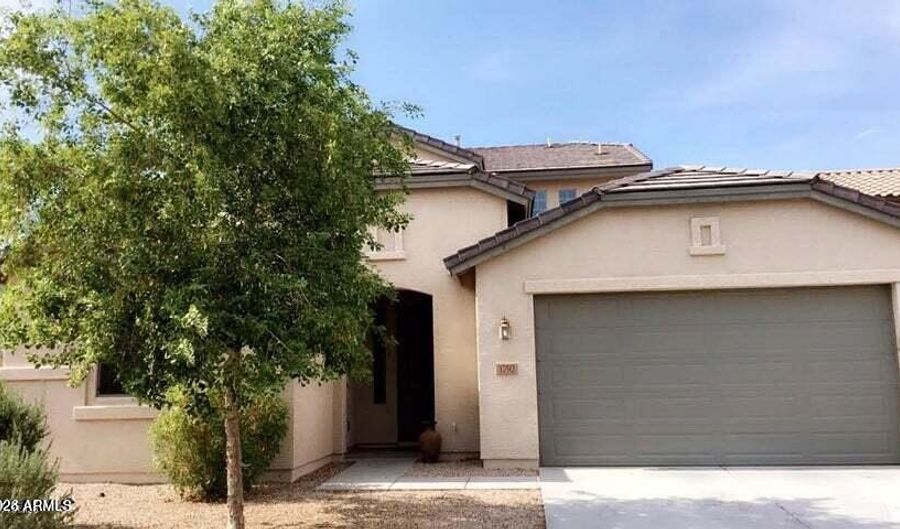 1792 W Homestead Dr, Chandler, AZ 85286 - 4 Beds, 3 Bath