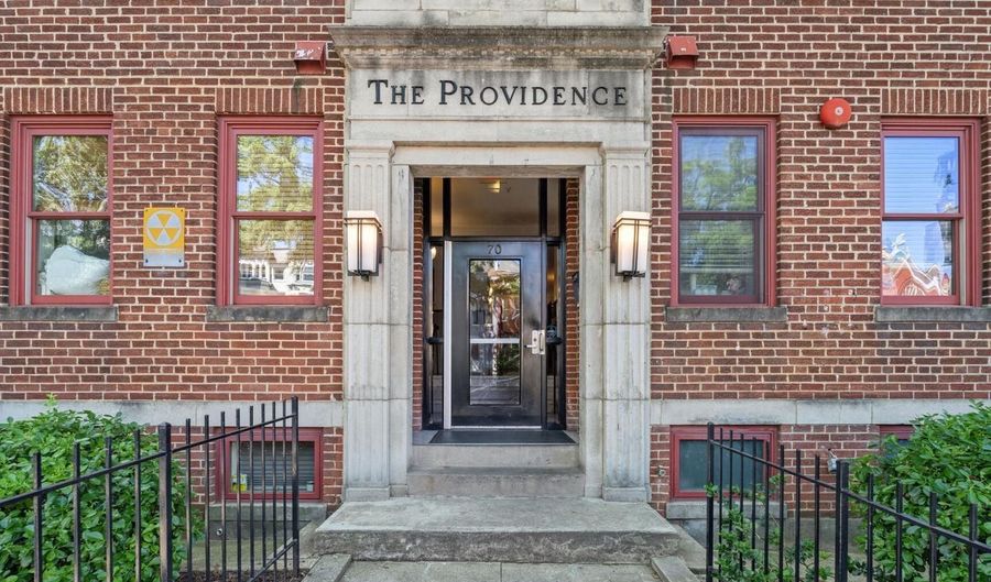 70 RHODE ISLAND Ave NW #302, Washington, DC 20001 - 1 Beds, 1 Bath