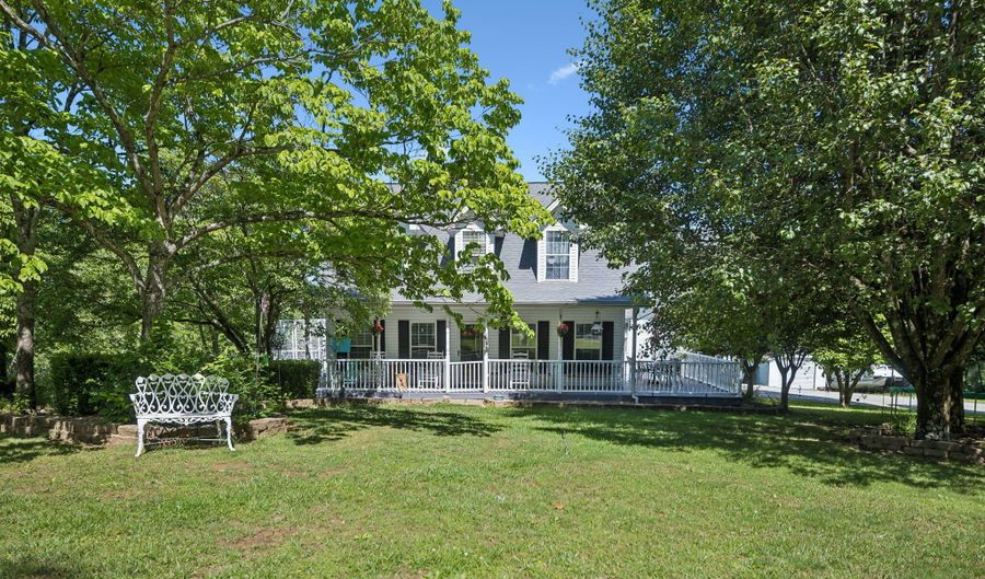 137 Meadow Run, Bean Station, TN 37708 - 3 Beds, 3 Bath