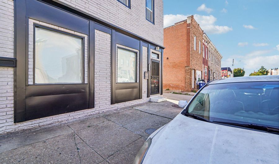 3701 E LOMBARD St, Baltimore, MD 21224 - 0 Beds, 1 Bath