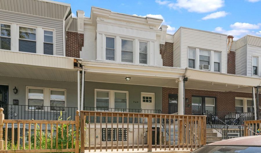 6731 N WOODSTOCK St, Philadelphia, PA 19138 - 3 Beds, 2 Bath