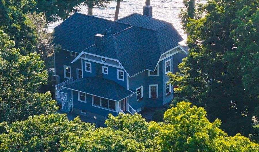 20413 Saint Lawrence Park Rd, Alexandria, NY 13607 - 7 Beds, 5 Bath