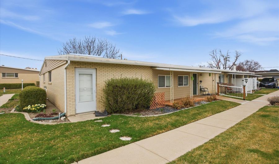 403 W 400 N 1, Bountiful, UT 84010 - 2 Beds, 2 Bath