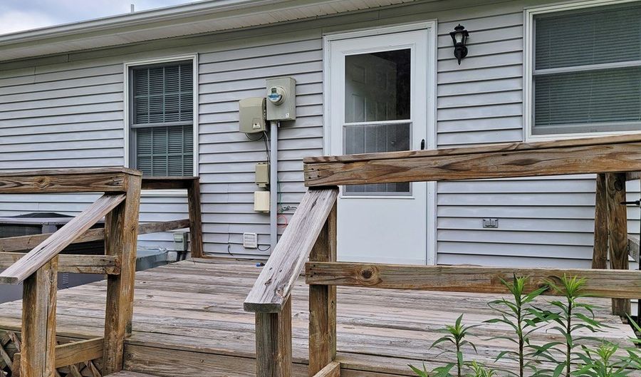 952 Beverly Dr Unit 10, Abingdon, VA 24210 - 2 Beds, 1 Bath