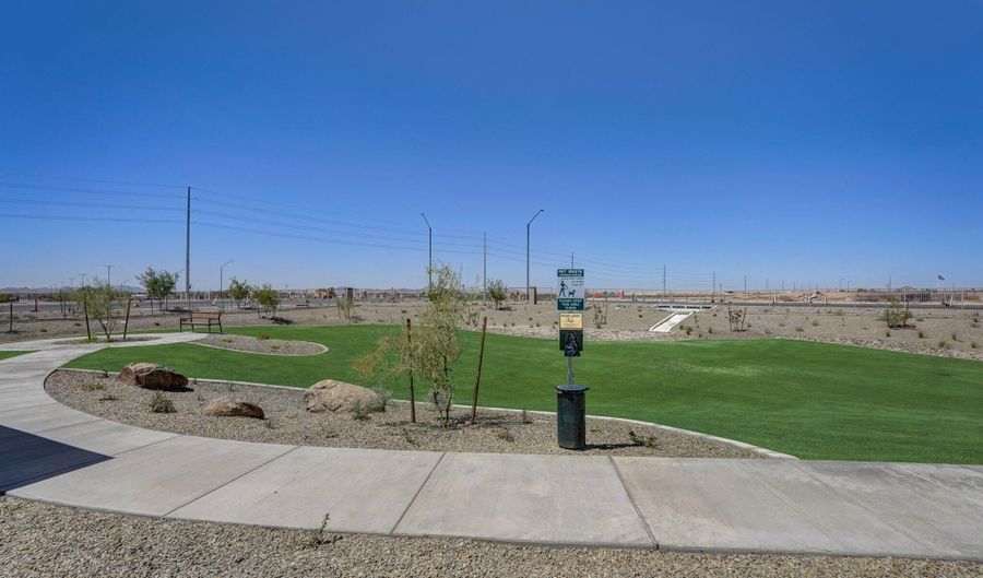 24157 W HUNTINGTON Dr, Buckeye, AZ 85326 - 3 Beds, 2 Bath