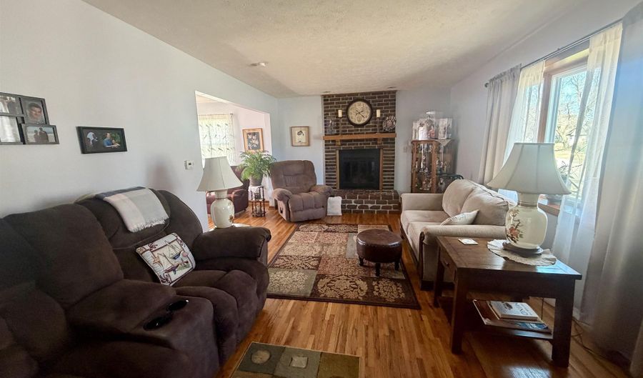 1511 Roosevelt Dr, Atlantic, IA 50022 - 4 Beds, 2 Bath