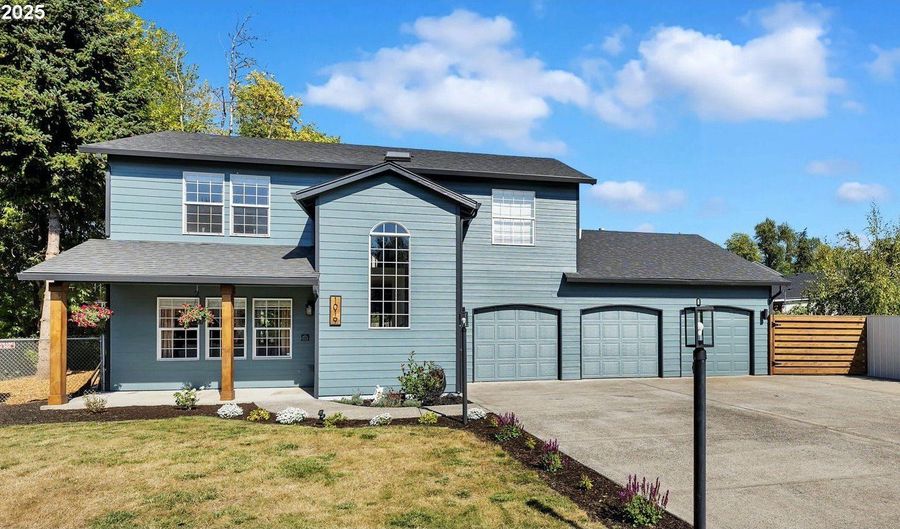 1019 SW 27TH Ct, Battle Ground, WA 98604 - 5 Beds, 4 Bath